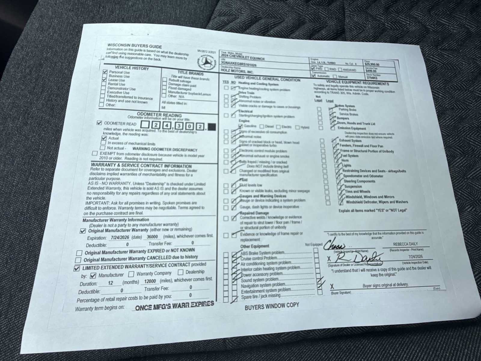 Certified 2024 Chevrolet Equinox LT w/ LPO, Floor Liner Package FWD image 29