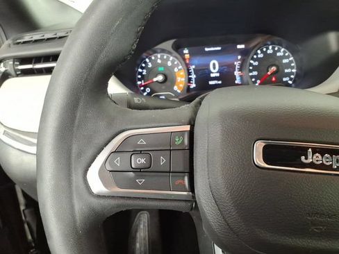 Used 2024 Jeep Compass Limited AWD/4WD image 16
