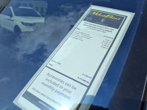 New 2025 Lincoln Navigator L Reserve w/ Jet Appearance Package image 16