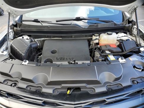 Certified 2023 Chevrolet Traverse RS image 29