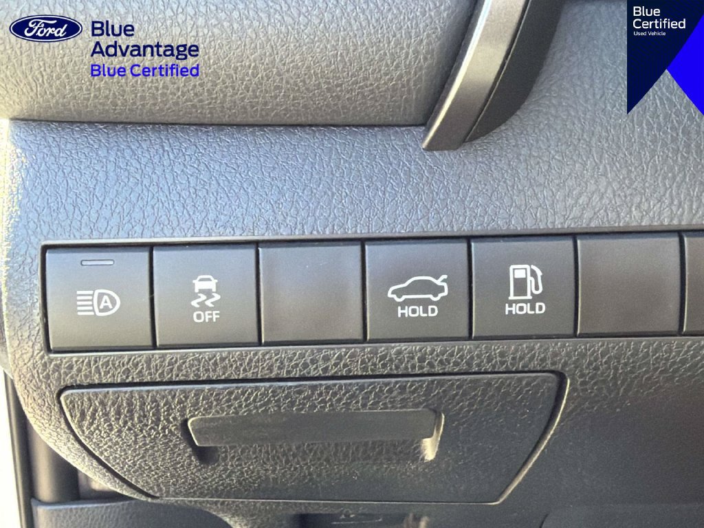 Used 2019 Toyota Camry SE FWD image 29
