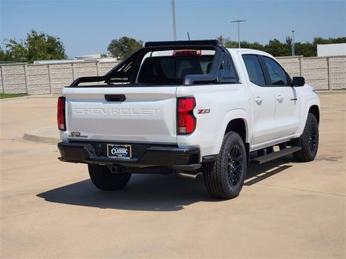 New 2025 Chevrolet Colorado Z71 w/ Midnight Edition image 6
