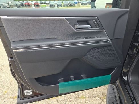 New 2026 GMC Sierra EV Elevation image 23