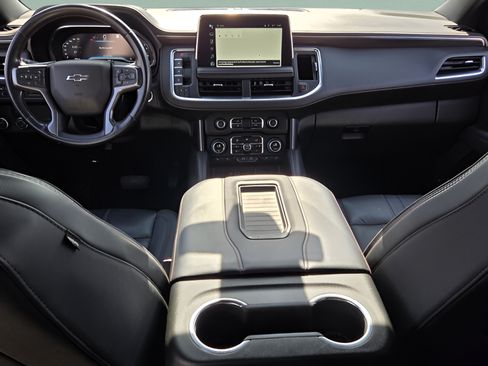 Used 2022 Chevrolet Tahoe RST RWD image 12