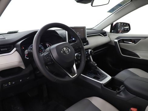 Used 2025 Toyota RAV4 XLE Premium w/ Weather Package image 27