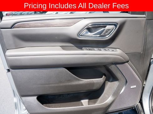 Used 2024 Chevrolet Tahoe Z71 w/ Luxury Package AWD/4WD image 15