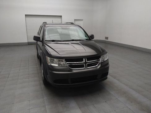 Used 2018 Dodge Journey SE image 14