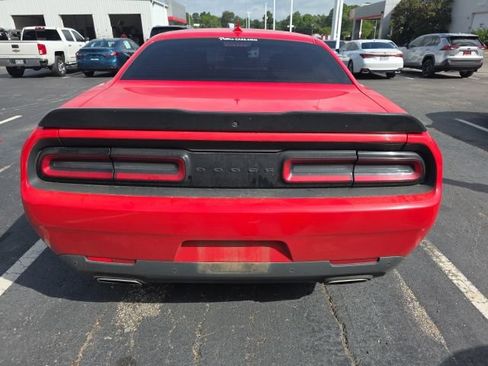 Used 2021 Dodge Challenger GT w/ Plus Package RWD image 5