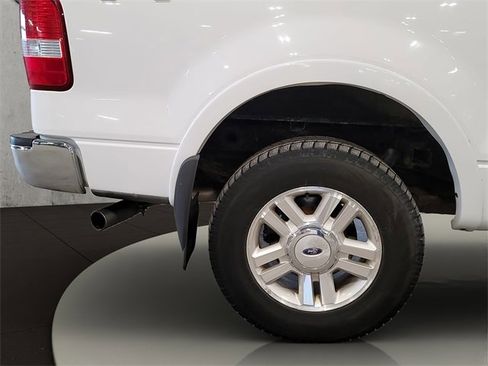 Used 2004 Ford F150 Lariat image 18