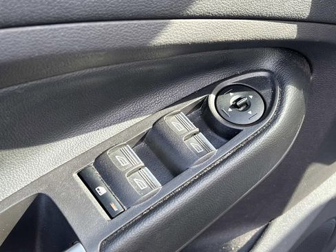 Used 2019 Ford Escape SEL FWD image 13