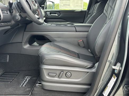 New 2026 Nissan Armada PRO-4X AWD/4WD image 9