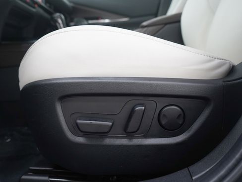 Used 2024 MAZDA CX-30 AWD 2.5 S w/ Premium Package image 23