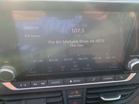 Used 2024 Nissan Altima 2.5 SV image 15