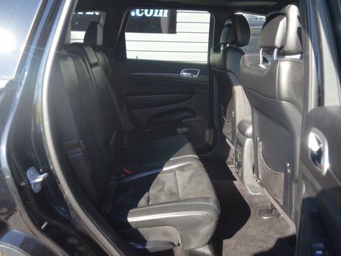 Used 2015 Jeep Grand Cherokee Altitude image 19
