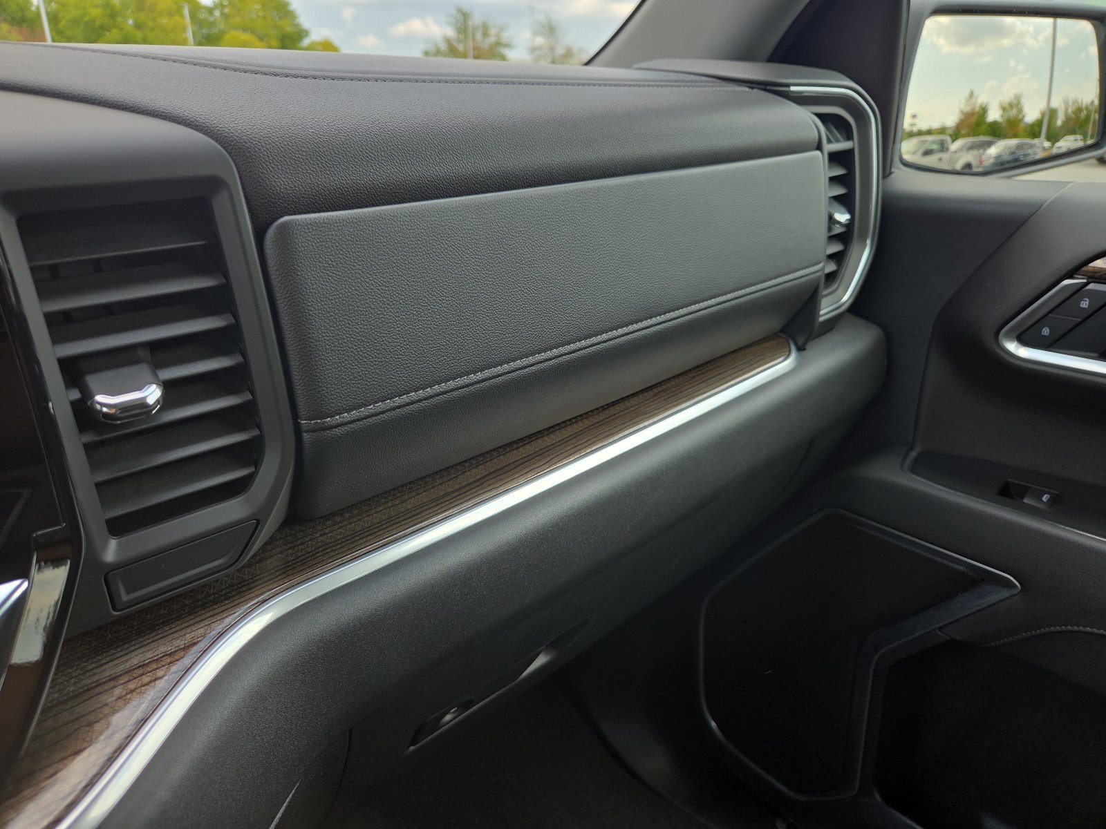 Used 2026 Chevrolet Silverado 1500 RST AWD/4WD image 20