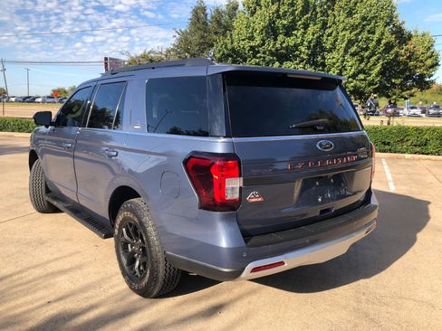 Used 2022 Ford Expedition Timberline image 9