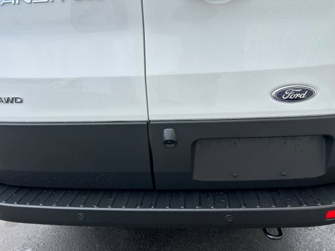 New 2025 Ford Transit 250 250 Low Roof All Wheel Drive image 28