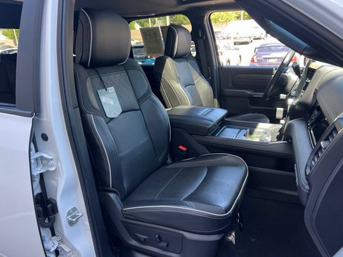 Certified 2025 RAM 3500 Limited AWD/4WD image 26