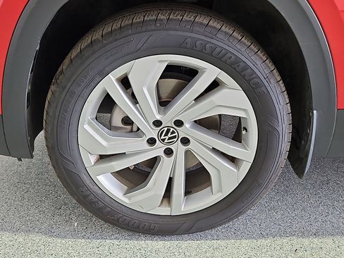 Certified 2023 Volkswagen Atlas SE AWD/4WD image 11