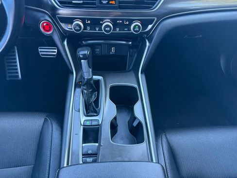 Used 2019 Honda Accord Sport image 36