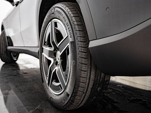 Certified 2026 Mercedes-Benz GLC 300 4MATIC image 47