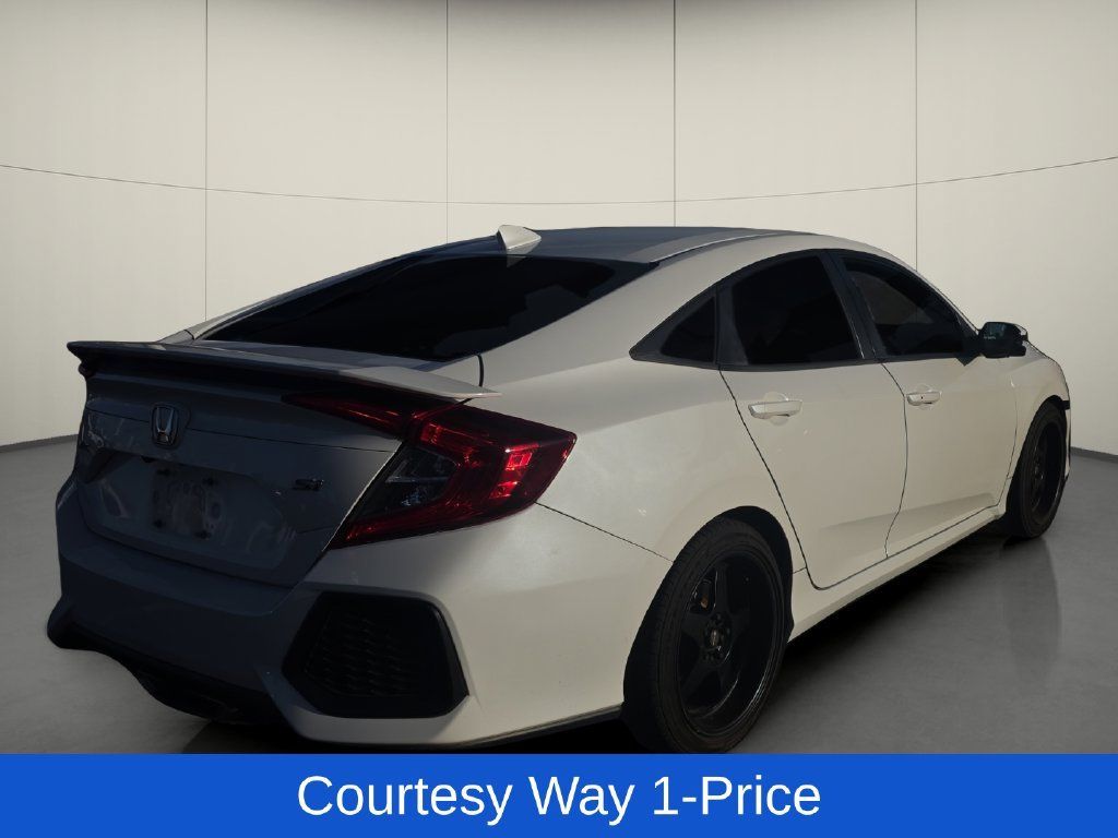 Used 2018 Honda Civic Si image 9