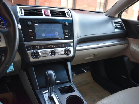 Used 2015 Subaru Outback 2.5i Limited w/ Protection Package #2 image 25