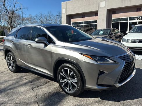 Used 2018 Lexus RX 350 FWD w/ Premium Package image 3