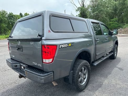 Used 2014 Nissan Titan PRO-4X AWD/4WD image 11