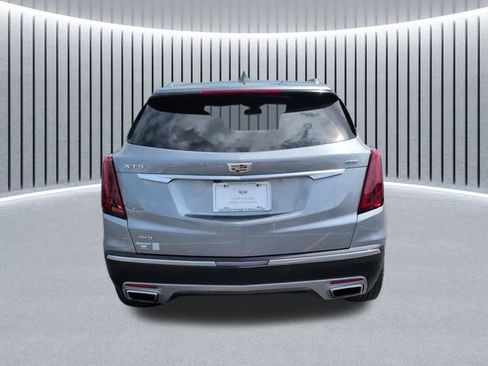 Used 2024 Cadillac XT5 Premium Luxury w/ LPO, Floor Liner Package AWD/4WD image 6