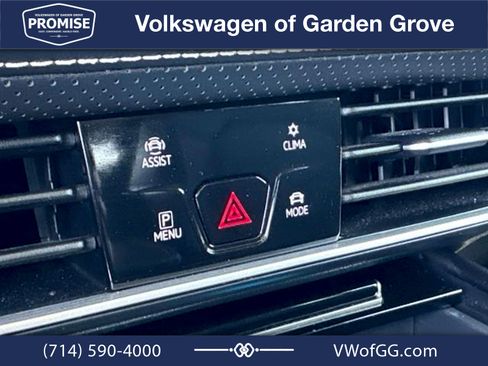 Used 2024 Volkswagen Atlas SE FWD image 29
