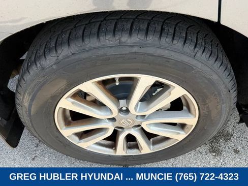 Used 2015 Nissan Pathfinder SL w/ SL Premium Package AWD/4WD image 9