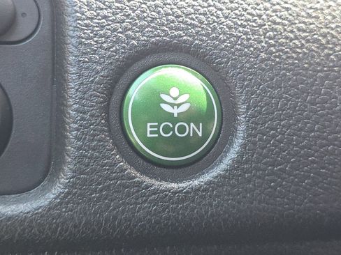 Certified 2022 Honda Pilot TrailSport image 29