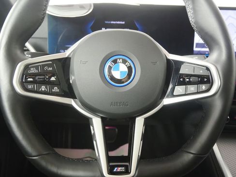 Used 2025 BMW i4 xDrive40i w/ M Sport Package image 22
