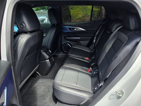 New 2026 Chevrolet Equinox EV LT AWD/4WD image 16