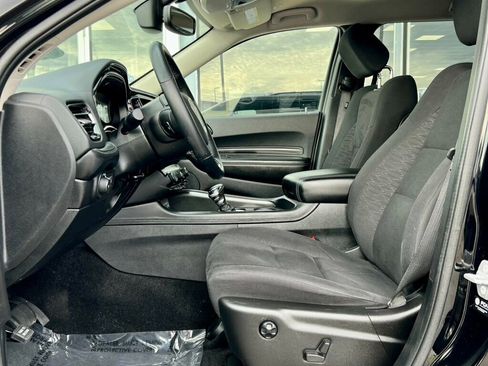 Used 2022 Dodge Durango SXT image 13