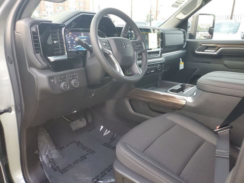 New 2026 Chevrolet Silverado 2500 LT w/ Trail Boss Package image 18