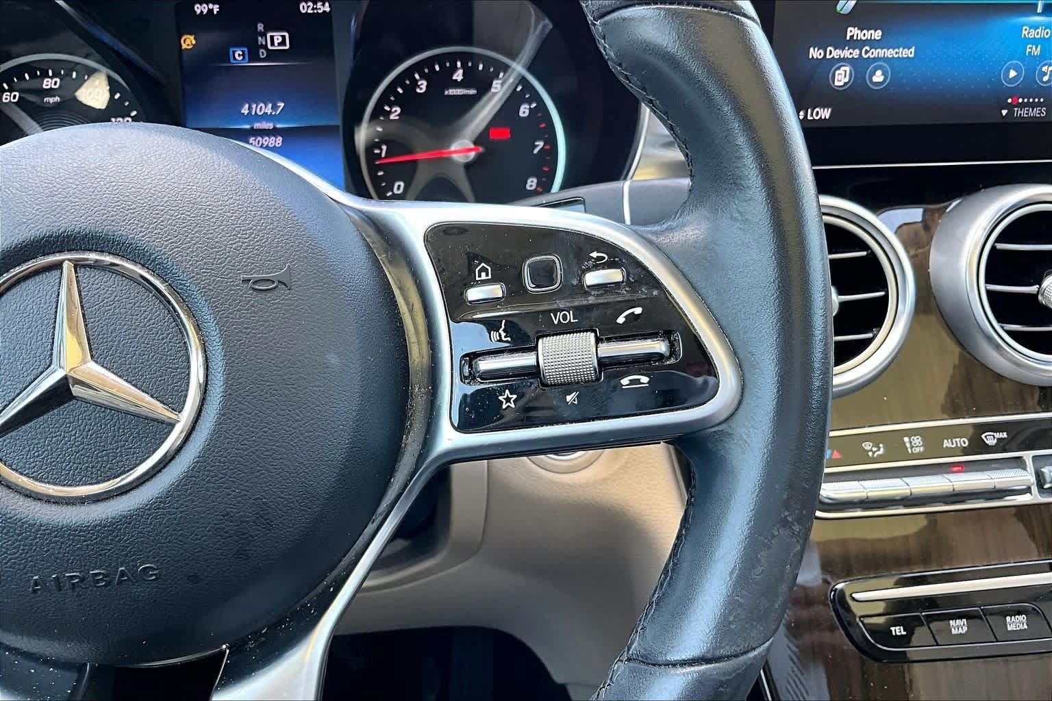 Used 2022 Mercedes-Benz GLC 300 image 24