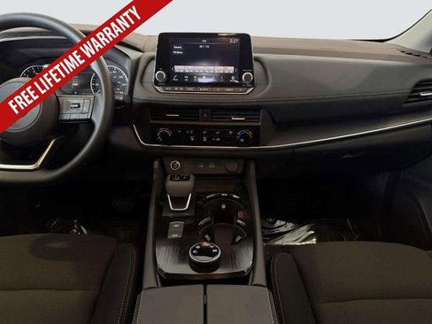 Used 2023 Nissan Rogue S AWD/4WD image 21