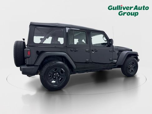 Used 2021 Jeep Wrangler Unlimited Sport AWD/4WD image 9
