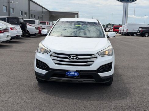 Used 2016 Hyundai Santa Fe Sport FWD image 2