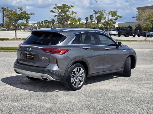 Used 2022 INFINITI QX50 Sensory FWD image 5