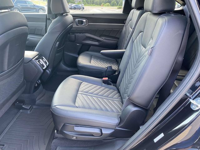 Used 2024 Kia Sorento SX Prestige AWD/4WD image 9