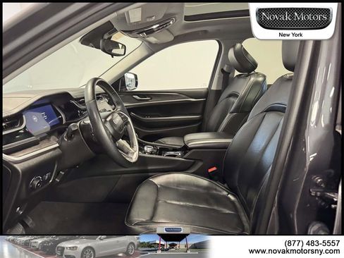 Used 2022 Jeep Grand Cherokee L Limited image 13