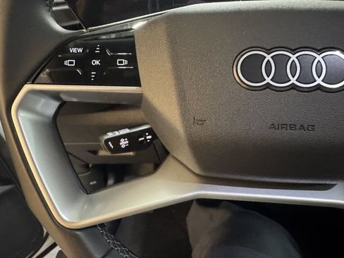 Used 2025 Audi Q5 Premium w/ Convenience Package AWD/4WD image 23