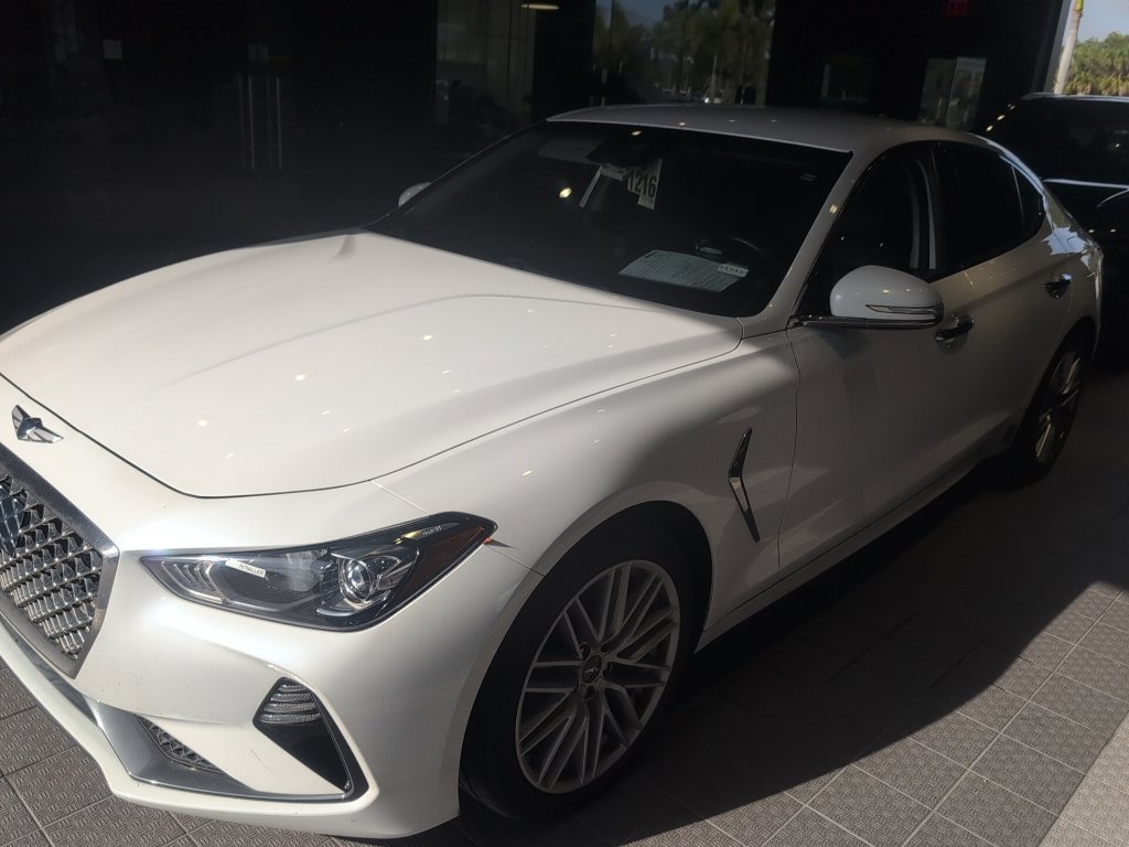 Used 2020 Genesis G70 2.0T RWD image 1