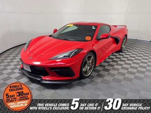 Used 2021 Chevrolet Corvette Stingray Preferred Cpe w/ Z51 Performance Package image 14