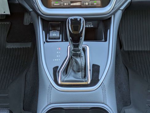 Certified 2025 Subaru Outback Premium image 19