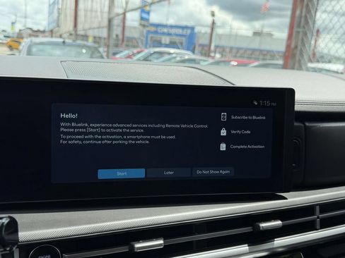 Certified 2024 Hyundai Santa Fe SEL AWD/4WD image 30