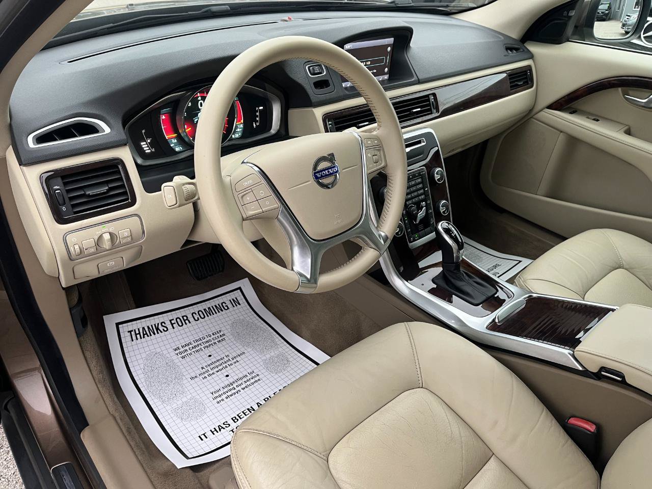 Used 2015 Volvo XC70 T6 Premier Plus AWD/4WD image 10